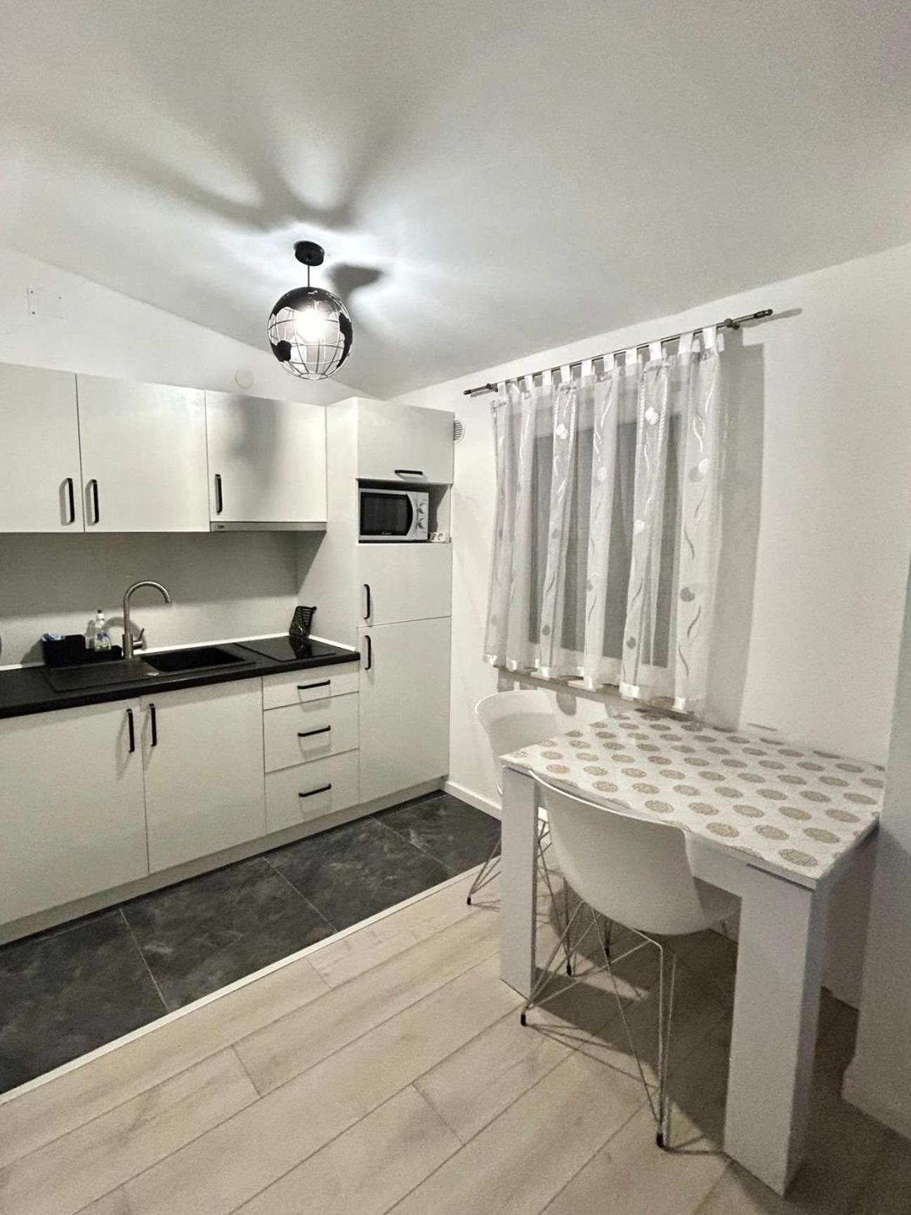 Apartmani KiD Vir Bagian luar foto